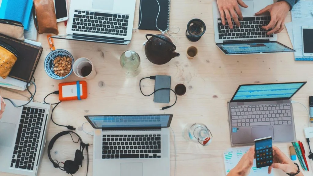 why-every-setup-needs-a-professional-online-presence